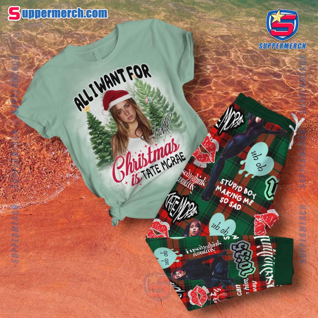 All I Want For Christmas Is Tate Mcrae Signature Pajamas Set 6tQW523