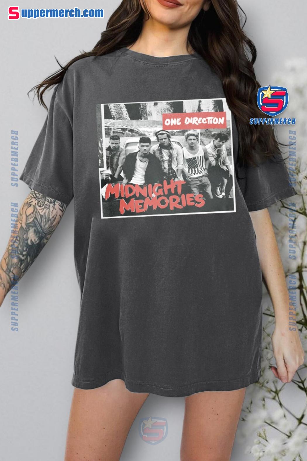One Direction World Tour Midnight Memories Graphic Unisex T-shirt mYAFT1R