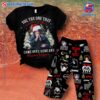 The Cure You The One That Looks Like Christmas Come Over Here And Kiss Me Pajamas Set cMej95d