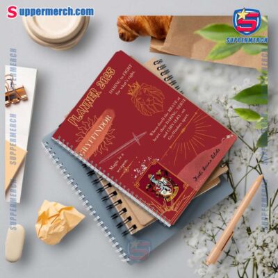 Gryffindor Harry Potter 2025 Daily Planner-a gEKV37v